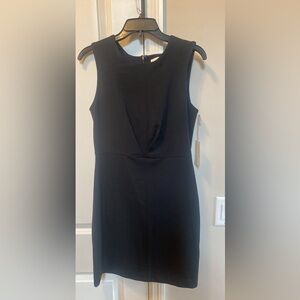 Classic Black Sleeveless Women's Dress